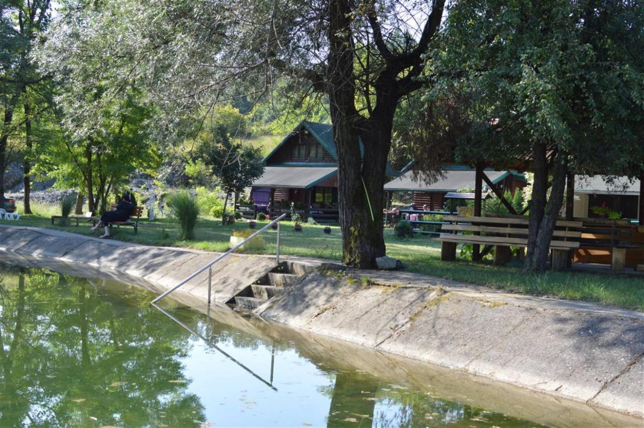 Holiday Homes Biser Lopatnice Lopatnica Buitenkant foto