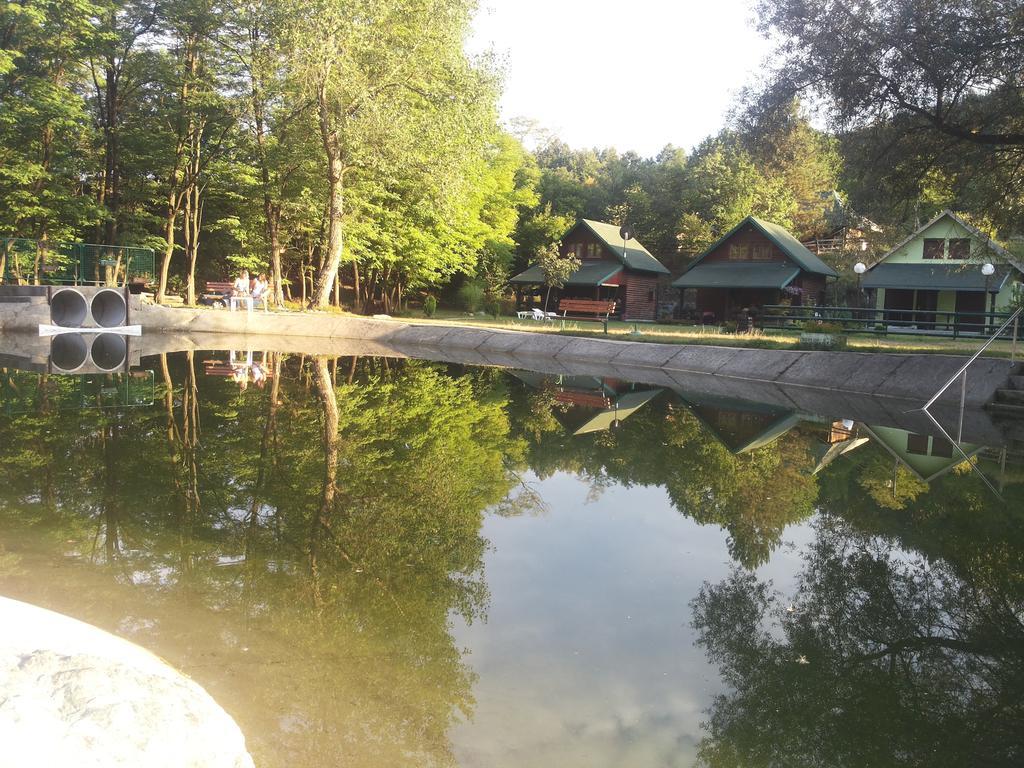 Holiday Homes Biser Lopatnice Lopatnica Buitenkant foto