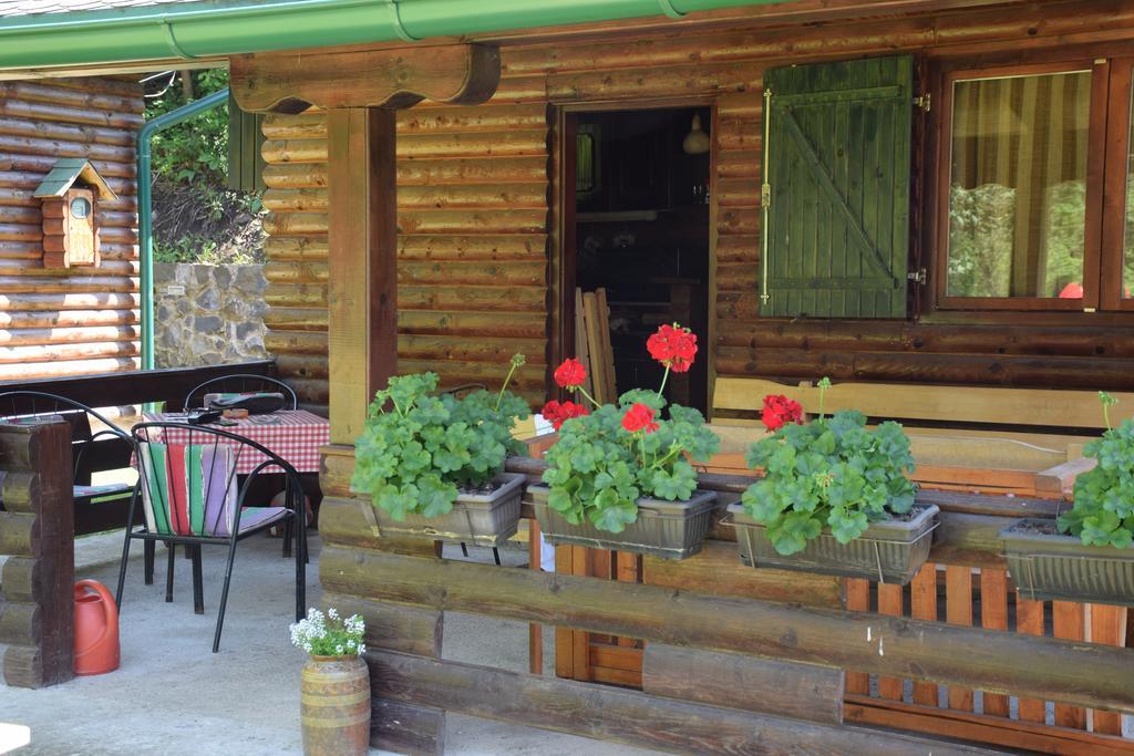 Holiday Homes Biser Lopatnice Lopatnica Buitenkant foto