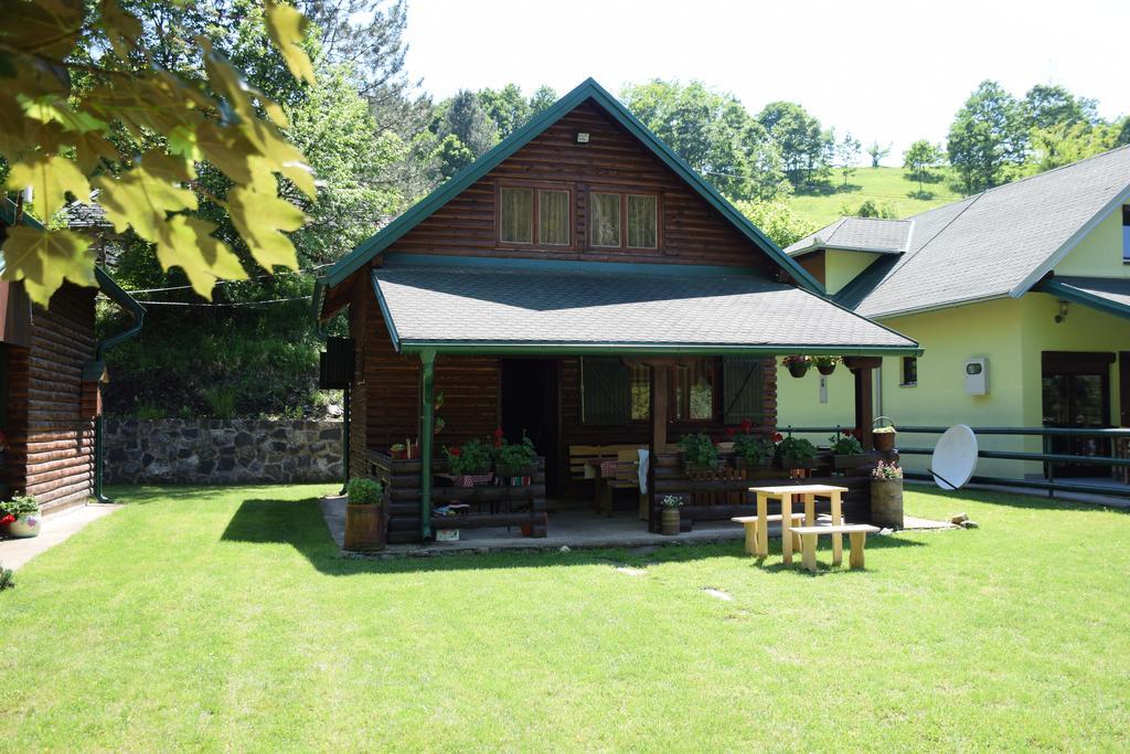 Holiday Homes Biser Lopatnice Lopatnica Buitenkant foto
