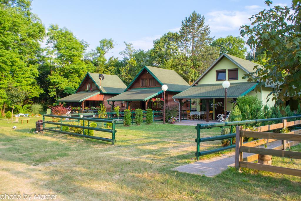 Holiday Homes Biser Lopatnice Lopatnica Buitenkant foto