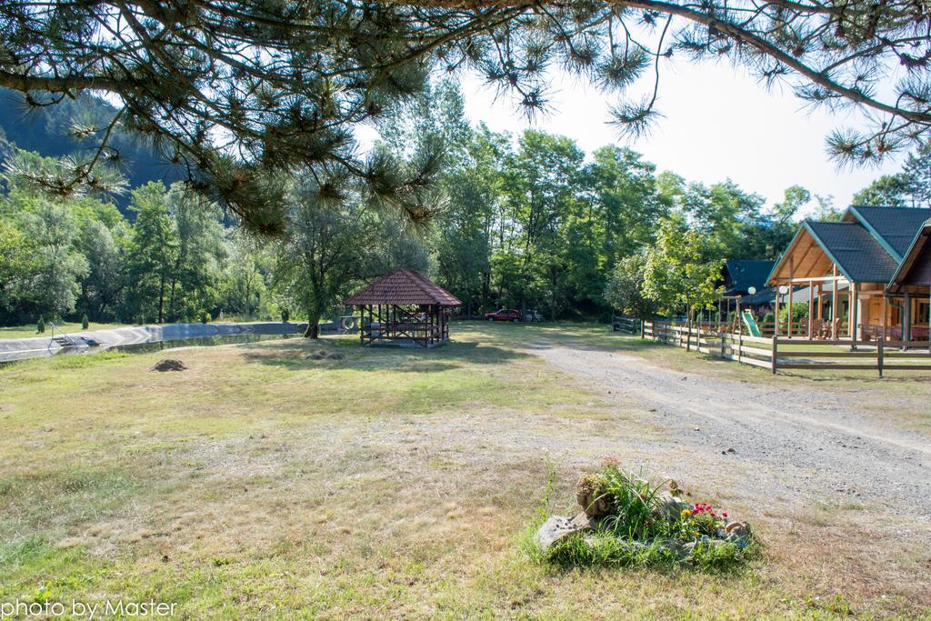 Holiday Homes Biser Lopatnice Lopatnica Buitenkant foto