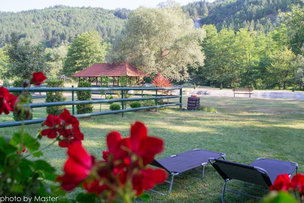 Holiday Homes Biser Lopatnice Lopatnica Buitenkant foto