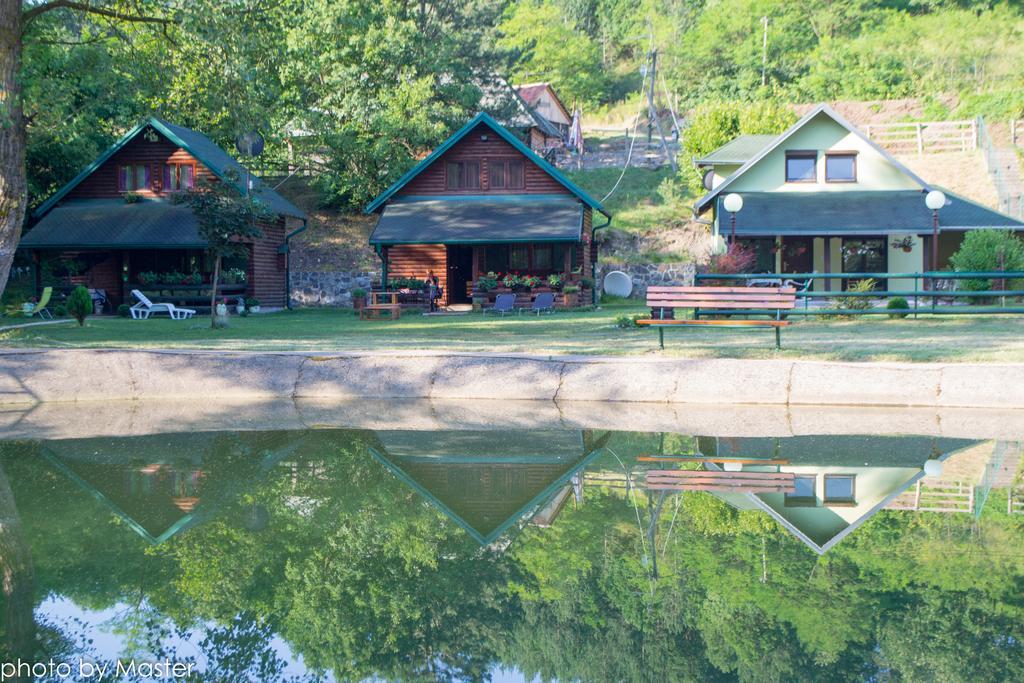 Holiday Homes Biser Lopatnice Lopatnica Buitenkant foto