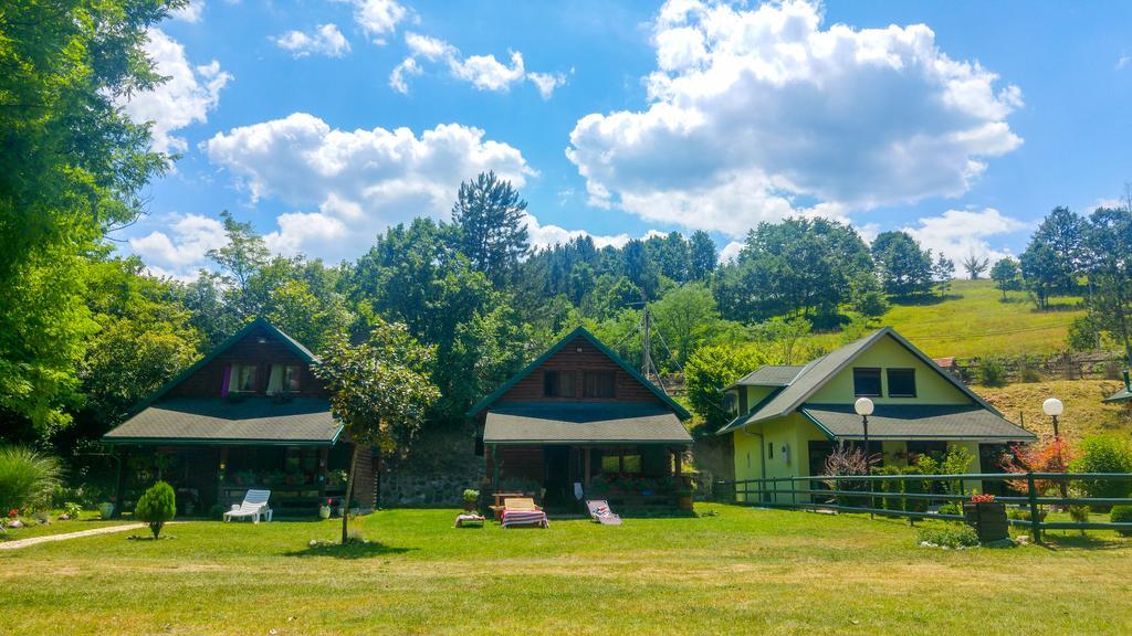 Holiday Homes Biser Lopatnice Lopatnica Buitenkant foto